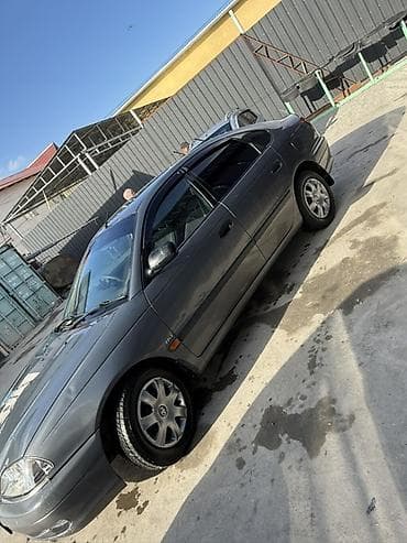 авто полироль: Toyota Avensis: 2002 г., 1.8 л, Автомат, Бензин, Лифтбек — 2