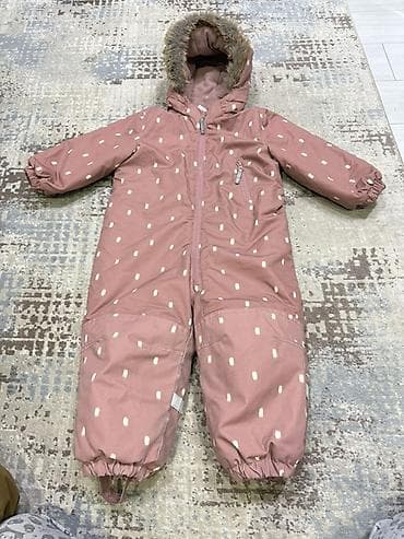 Продаю зимний Комбинезон от H&M на 2-3 года