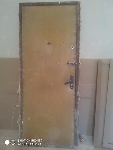 дверь наружная: Двери для домов и квартир, Деревянная, Одностворчатая, Правосторонняя, цвет - Коричневый — 2