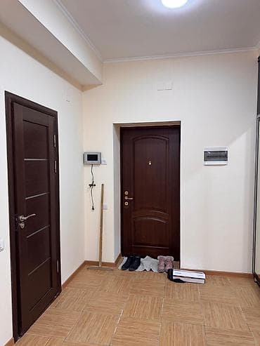 район филармони: Сдается 3 ком квартира, возле Филармонии. 120м2 . Квартира расположена — 10