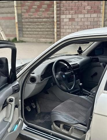 вмв 525 34: BMW 520: 1991 г., 2.5 л, Механика, Бензин, Седан — 6