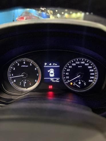 grandour: Hyundai Grandeur: 2019 г., Автомат, Бензин, Седан — 4