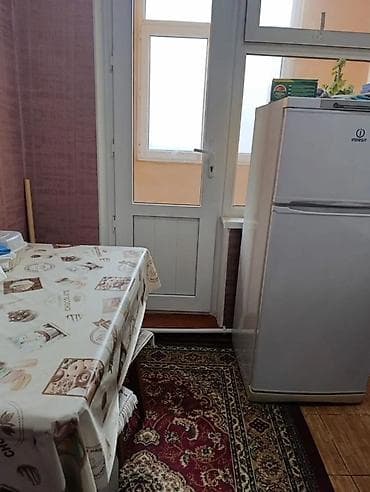 105: 3 комнаты, 81 м², 105 серия, 8 этаж, Косметический ремонт — 8
