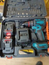 Генераторы: Многофункциональный набор инструментов в чемодане с аккумуляторным — 4