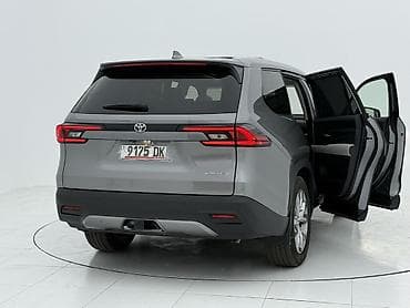 фара малибу: Toyota Grand Highlander: 2025 г., 2.4 л, Автомат, Бензин, Кроссовер — 7