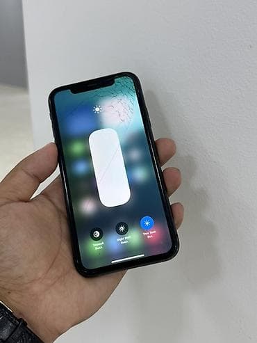Техника и электроника: IPhone 11, Б/у, 128 ГБ, Черный, Защитное стекло, Чехол, 73 % — 2