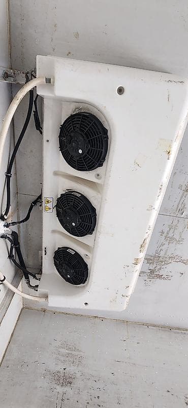 Транспорт: Легкий грузовик, Mercedes-Benz — 3