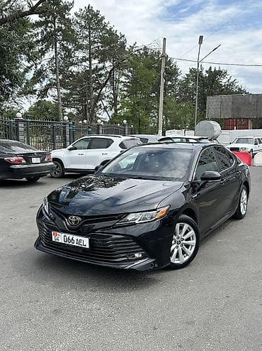 Унаа: Toyota Camry: 2020 г., 2.5 л, Автомат, Гибрид — 1