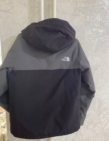 осенний куртки: Осенне-весенняя куртка в отличном состоянии, на рост 174-178, размер — 2