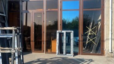 кленка для теплицы: ПВХ-окно (пластиковая рама) с двухсекционной конструкцией. Описание — 5