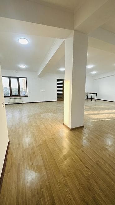 open space: АРЕНДА ОФИС ЦЕНТР 10мин от ЦУМа 205м2 Этаж: 4/4 Круговой балкон Целый — 3