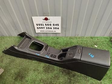 чехол для субару: Подлокотник Subaru — 1