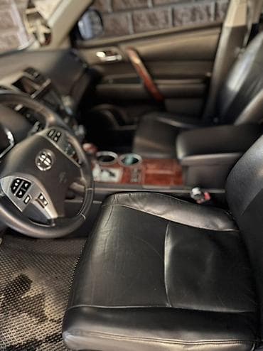 авто пикап: Toyota Highlander: 2011 г., 3.5 л, Автомат, Бензин, Кроссовер — 9