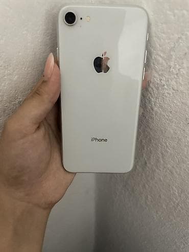 IPhone 8, Б/у, 64 ГБ, Белый, 75 %