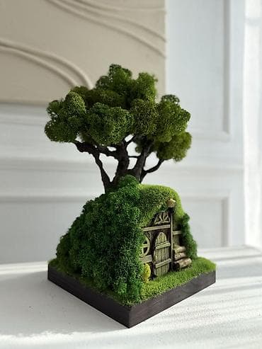 искусственный мох: Декоративное дерево бонсай, выполненное из стабилизированного мха — 1