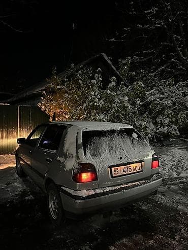 гольф венто: Volkswagen Golf: 1994 г., Бензин, Хэтчбэк — 1