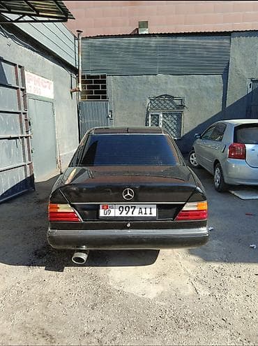 roewe i6: Mercedes-Benz W124: 1990 г., 2.3 л, Механика, Бензин, Седан — 1