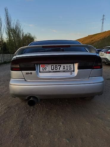Subaru Legacy: 2000 г., 2 л, Автомат, Бензин, Седан