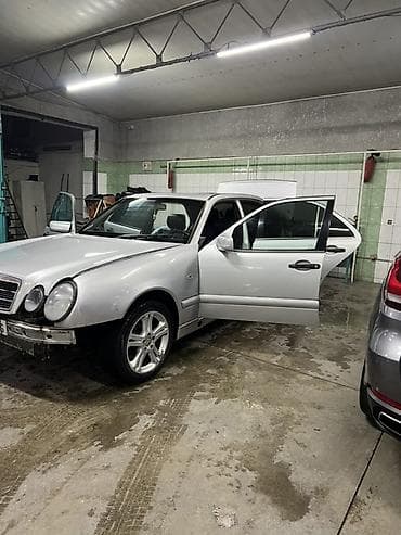 шит прибор мерс 210: Mercedes-Benz E-Class: 1999 г., Седан — 4