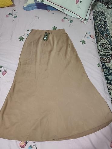 парные полузамки: Юбка, Модель юбки: Трапеция, Миди — 1