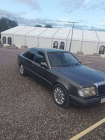 Продажа авто: Mercedes-Benz W124: 1992 г., 2.3 л, Механика, Бензин, Седан — 2
