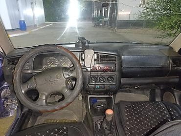 kirgiz auto: Volkswagen Golf: 1995 г., 1.6 л, Механика, Бензин, Хэтчбэк — 7