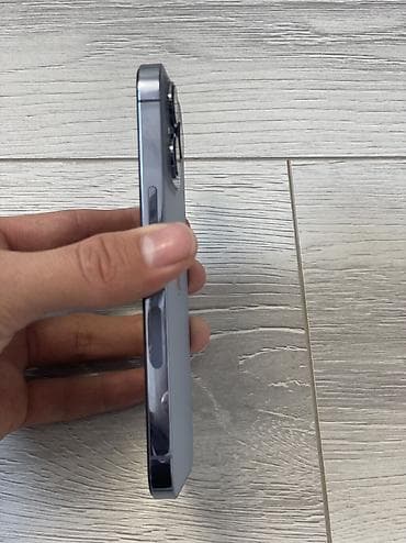 4 5мм: IPhone 13 Pro — 5