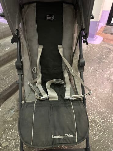 прогулочную коляску chicco: Коляска, Б/у — 2