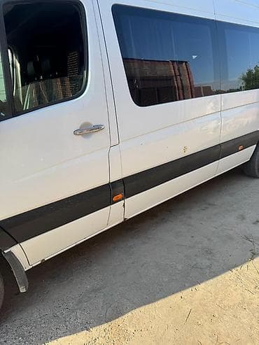 sprinter 516 2011: Mercedes-Benz Sprinter пассажирский микроавтобус (длинная база — 10