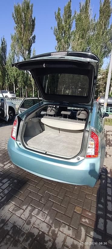 prius v: Toyota Prius: 2026 г., Гибрид, Лифтбек — 7