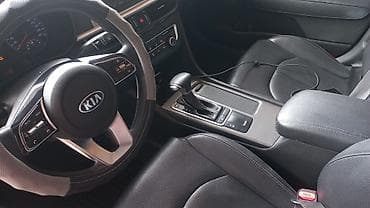 мега авто: Kia K5: 2018 г., 2 л, Седан — 8