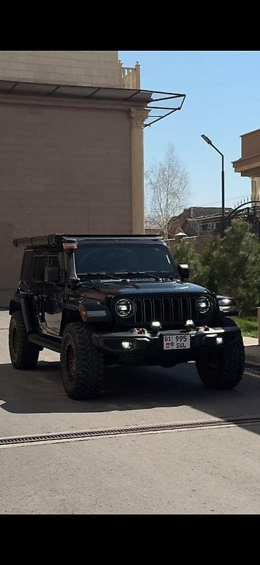 Jeep Wrangler: 2020 г., 3.6 л, Автомат, Бензин, Внедорожник at lalafo.kg Jeep Wrangler: 2020 г., 3.6 л, Автомат, Бензин, Внедорожник