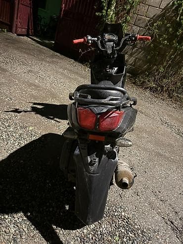 gilera runner: Тип скутера Suzuki, 150 куб. см, Бензин, Б/у — 3