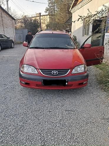 Toyota Avensis: 2002 г., 1.8 л, Механика, Бензин, Универсал at lalafo.kg Toyota Avensis: 2002 г., 1.8 л, Механика, Бензин, Универсал