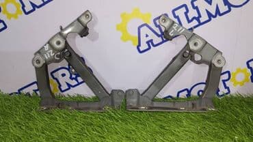 Mercedes-Benz W211, крепления капота. 
Цена за штуку