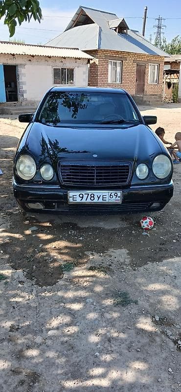 sprinter 516: Mercedes-Benz E-Class: 1997 г., 2.4 л, Механика, Бензин, Седан — 2