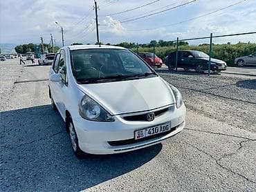 Honda Fit: 2002 г., 1.3 л, Бензин, Хэтчбэк