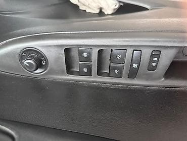 Chevrolet Spark: 2020 г., 1 л, Автомат, Бензин, Хэтчбэк — 8