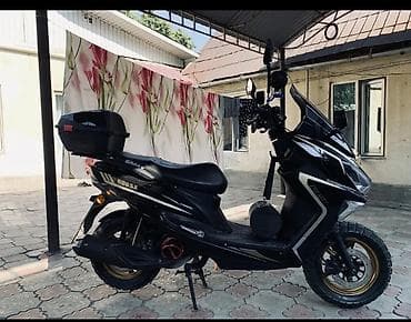 ниоил: Макси-скутер 150 куб. см, Бензин, Б/у — 4