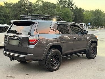 65000: Toyota 4Runner: 2019 г., 4 л, Типтроник, Бензин, Внедорожник — 3
