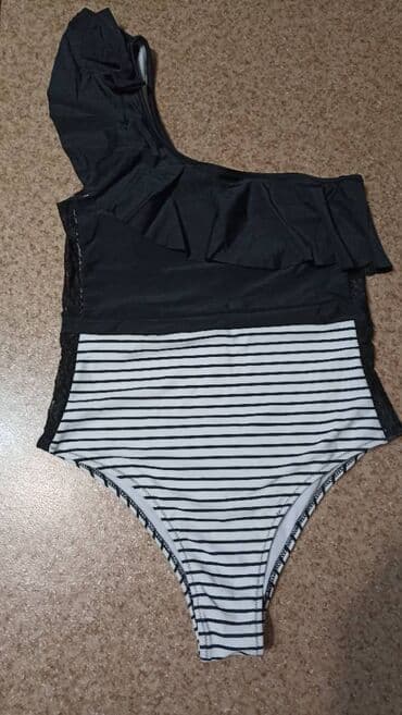 купальники з високою посадкою: Новый купальник фирма MISS ELIT по бокам гипюровые вставки. Размер L — 2