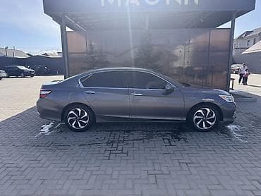 Honda Accord: 2016 г., 2.4 л, Вариатор, Бензин, Седан