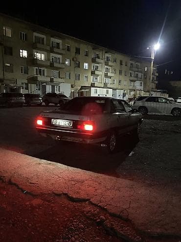велтмейстер авто: Audi 100: 1988 г., 1.8 л, Механика, Бензин, Седан — 2