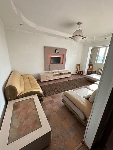 квв: 3 комнаты, Собственник, Без подселения, С мебелью полностью — 1