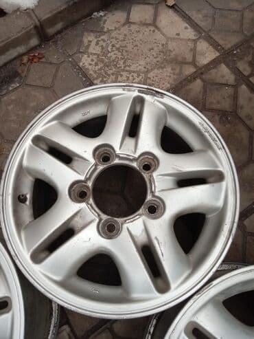 набор ключей для автомобиля б у: Диски R 16 Комплект, отверстий - 5, Б/у — 4