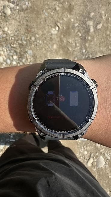 garmin athlete: Смарт-часы с круглым защищенным корпусом и силиконовым ремешком — 2