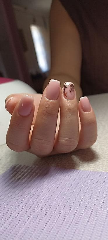 сломаные: 💅 ВЫЕЗДНОЙ МАНИКЮР 💅✨ 🌃По городу 🚗 Прихожу к вам домой 🏡 🌸 Услуги: 💅 — 8