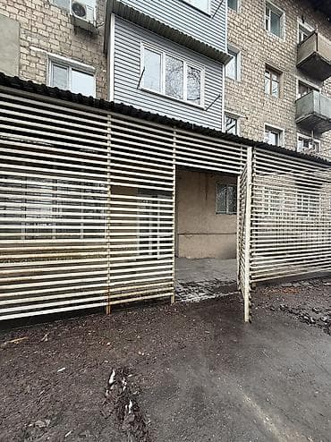 салон красоты ошский рынок: Сдаётся в аренду коммерческое помещение. 📍 Район: станция Бишкек 🏢 — 7