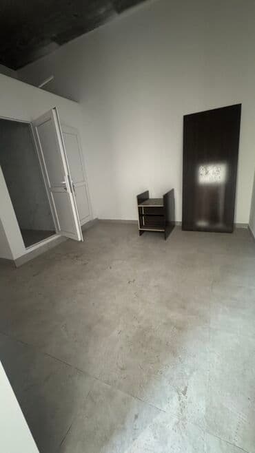 магазин продуктовый в аренду: Коммерческое здание у дороги - Отдельно стоящее 3‑этажное здание с — 12