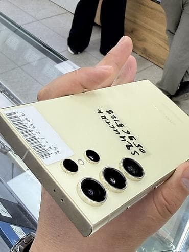 а5 2017: Samsung Galaxy S24 Ultra, Б/у, 512 ГБ, цвет - Бежевый, 2 SIM — 5